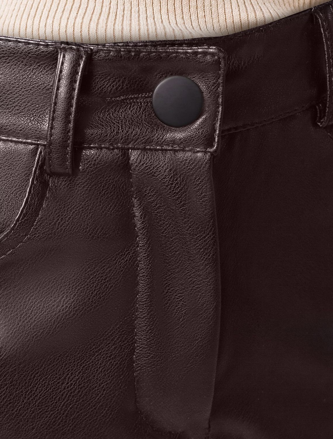 Прямые брюки из искусственной кожи