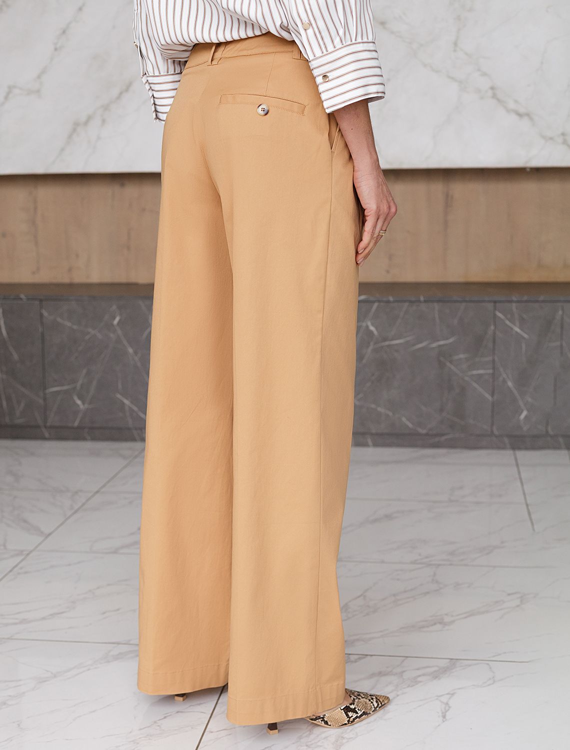 Брюки-палаццо из хлопка с защипами