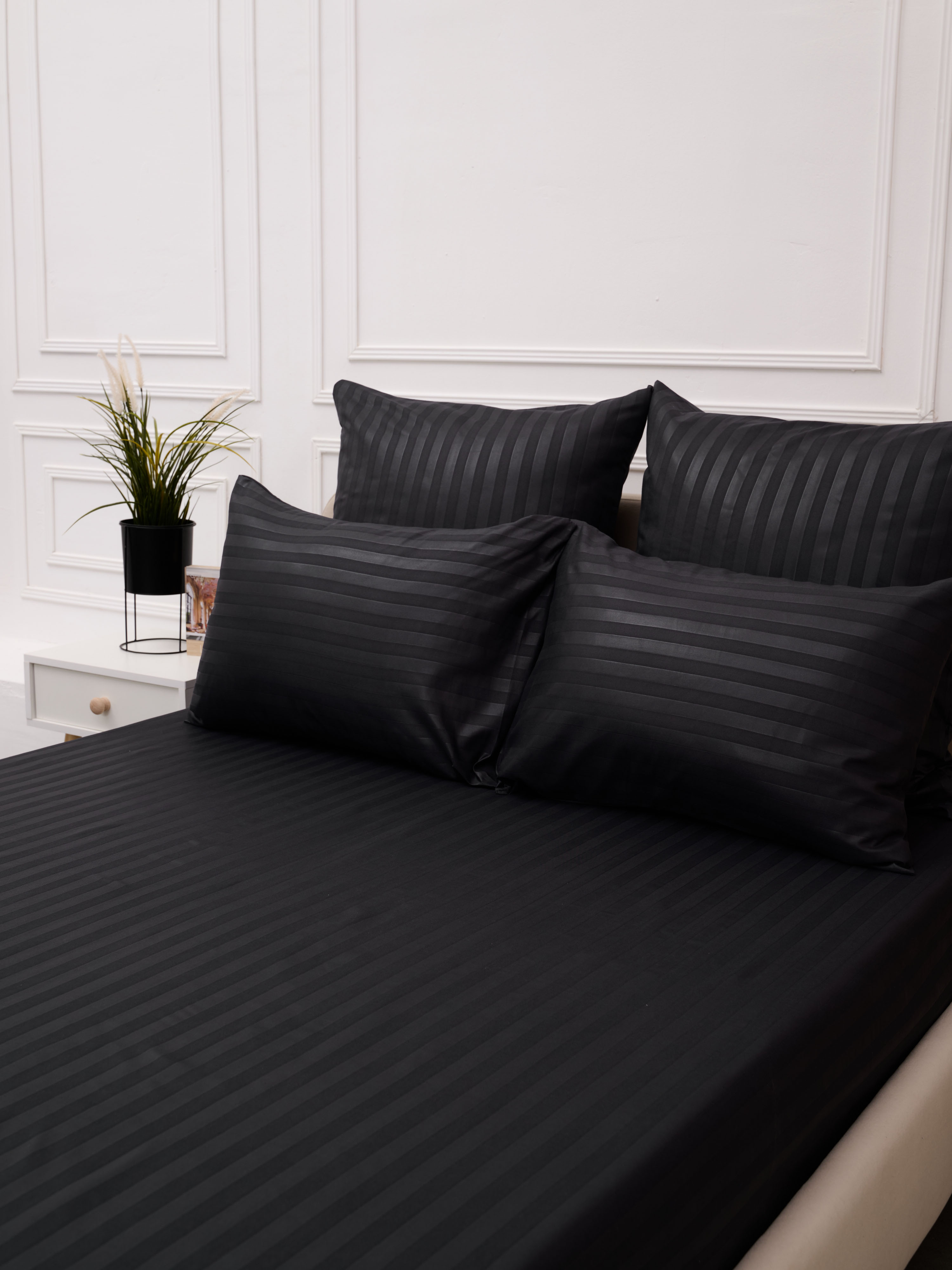 Простыня Микрофибра Страйп на резинке - Графит