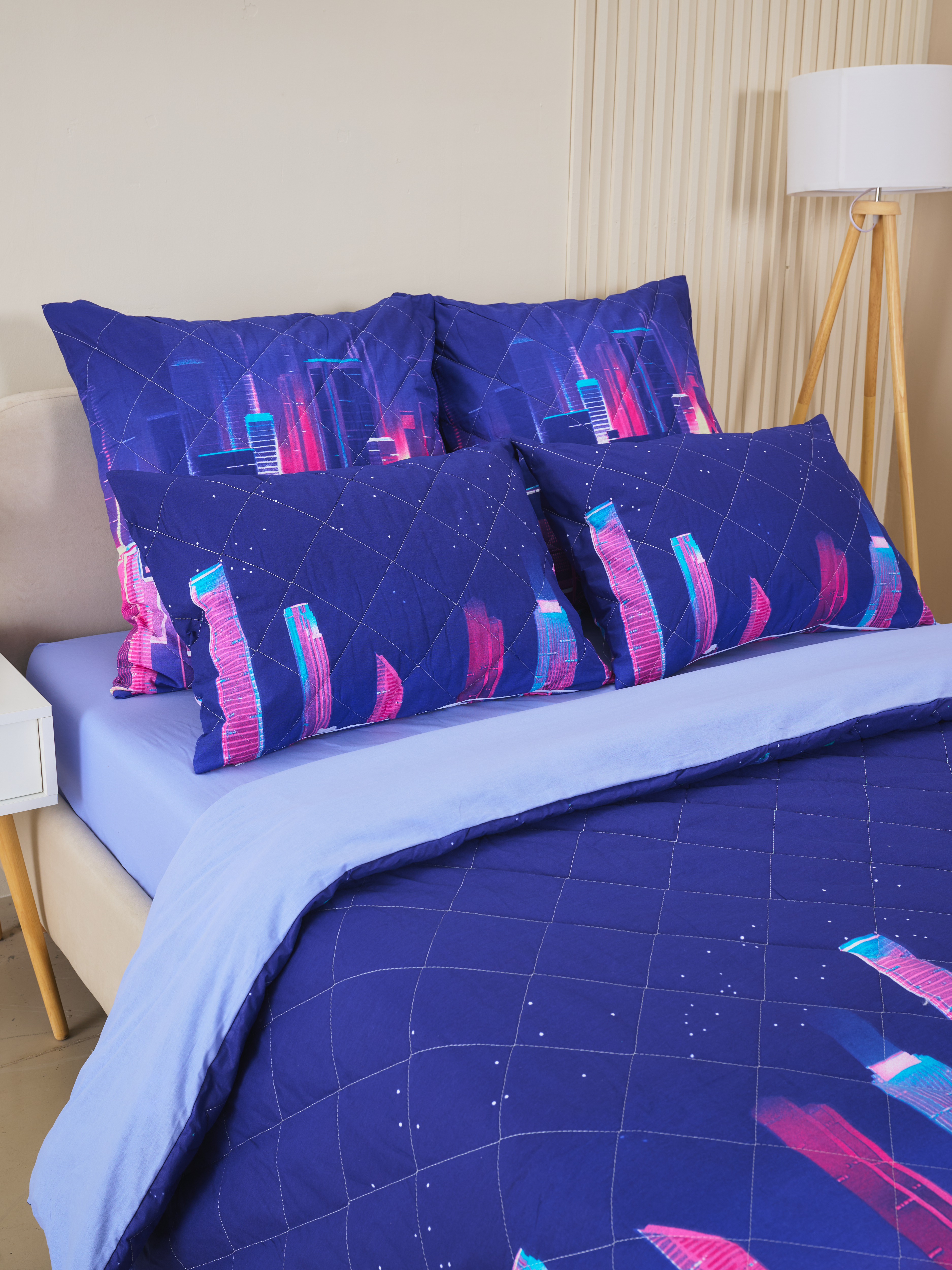 Постельное белье зима-лето из поплина с простыней на резинке - Сити Найт