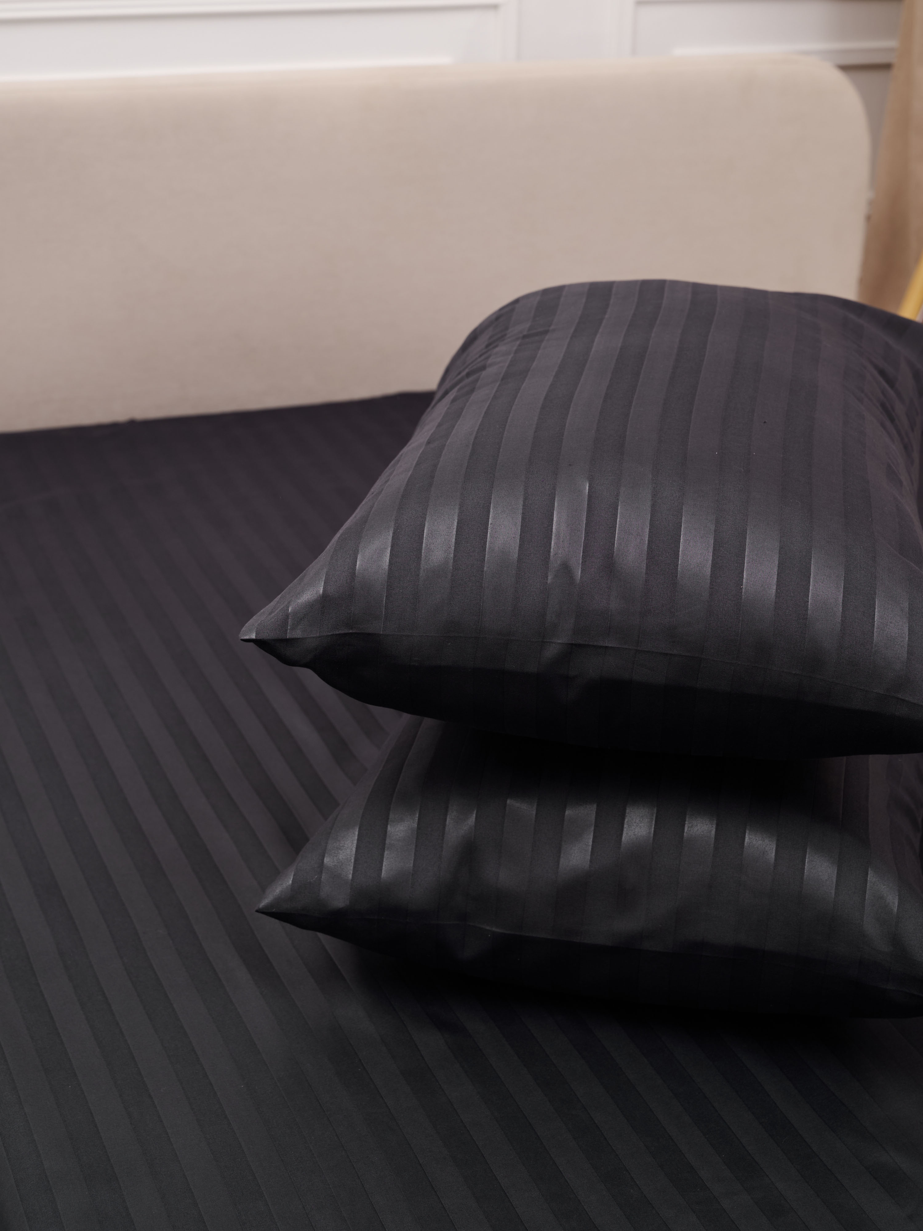 Комплект наволочек Микрофибра Страйп - Графит