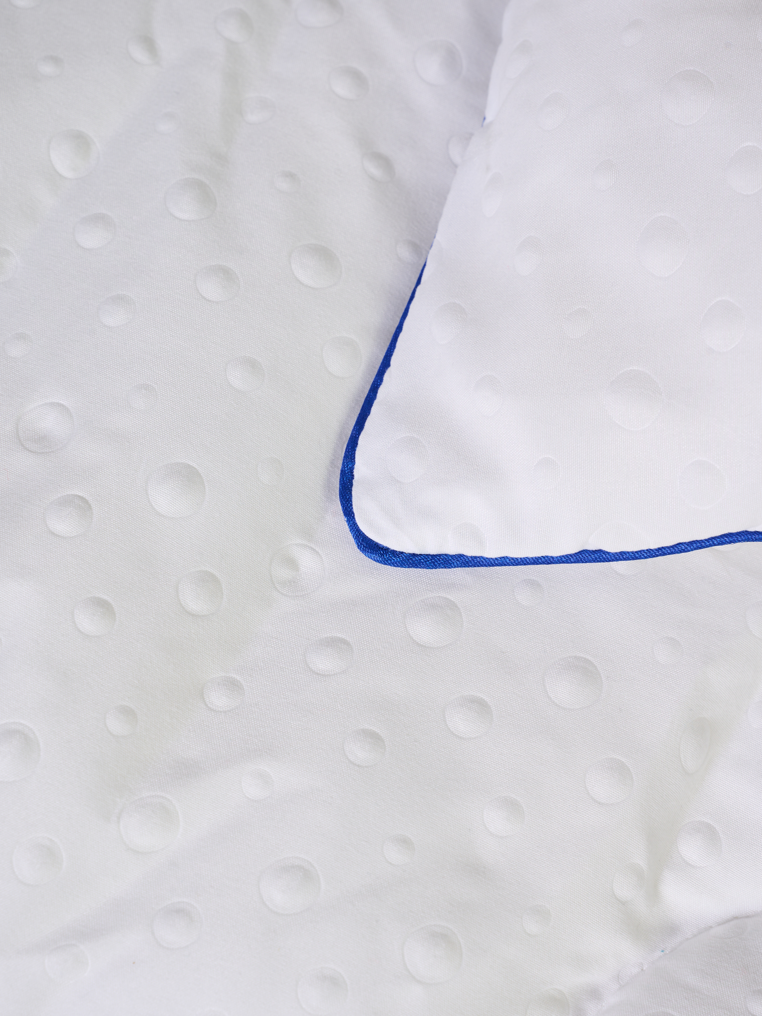 Одеяло БАБЛ всесезонное 200*220