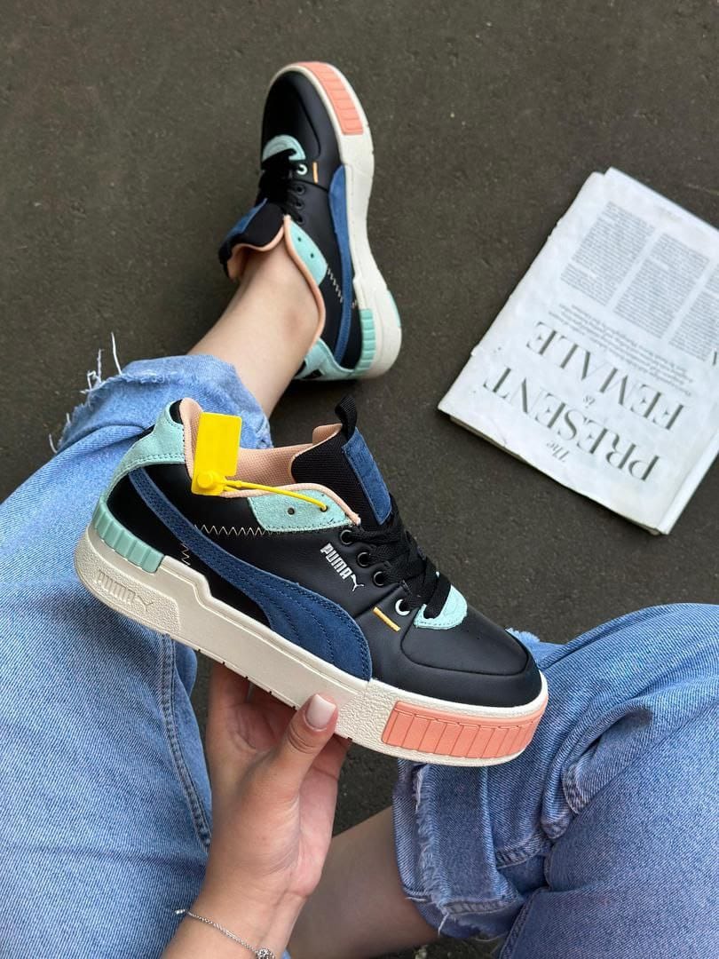 Кроссовки женские, код 2588751