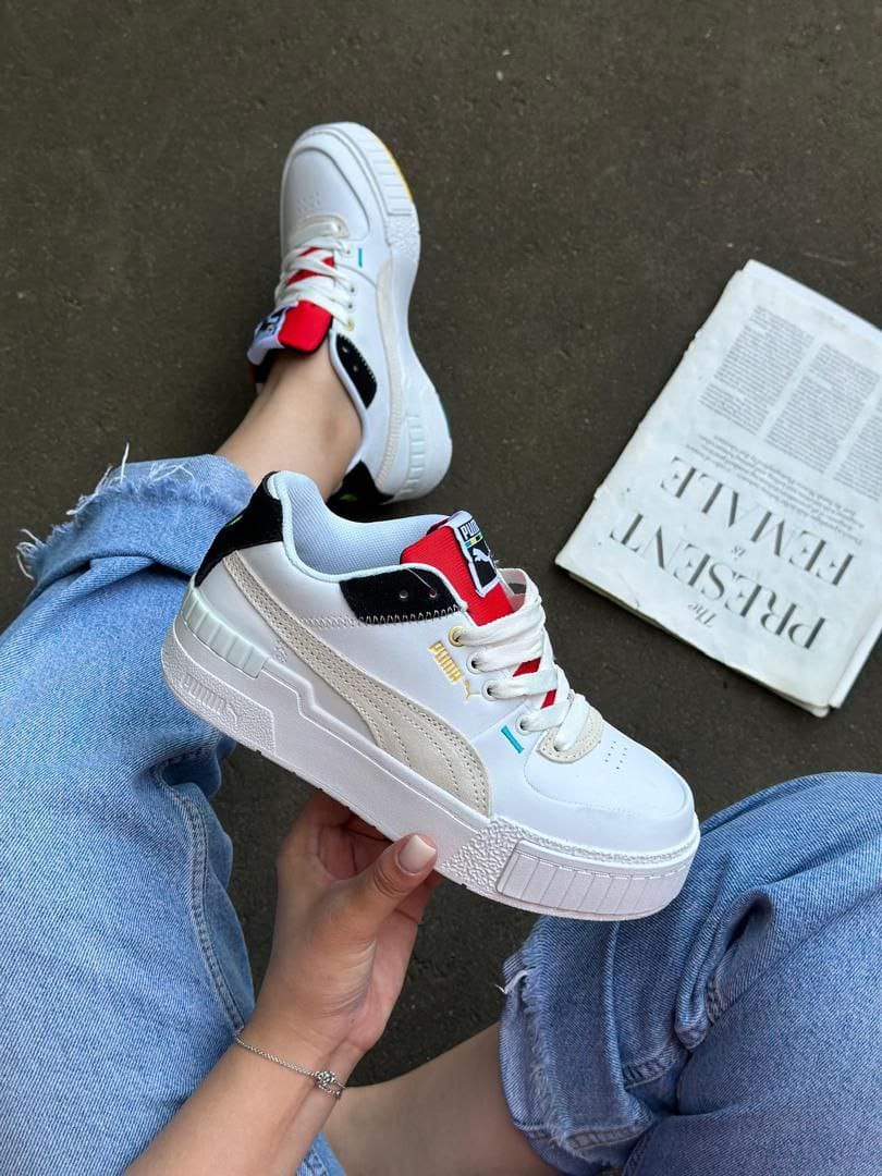 Кроссовки женские, код 2588752