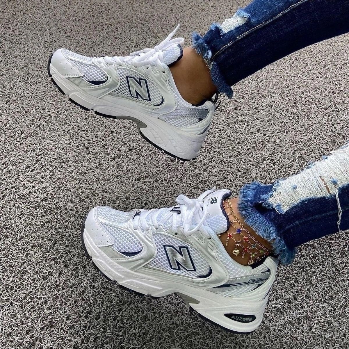 Кроссовки женские, код 2589431