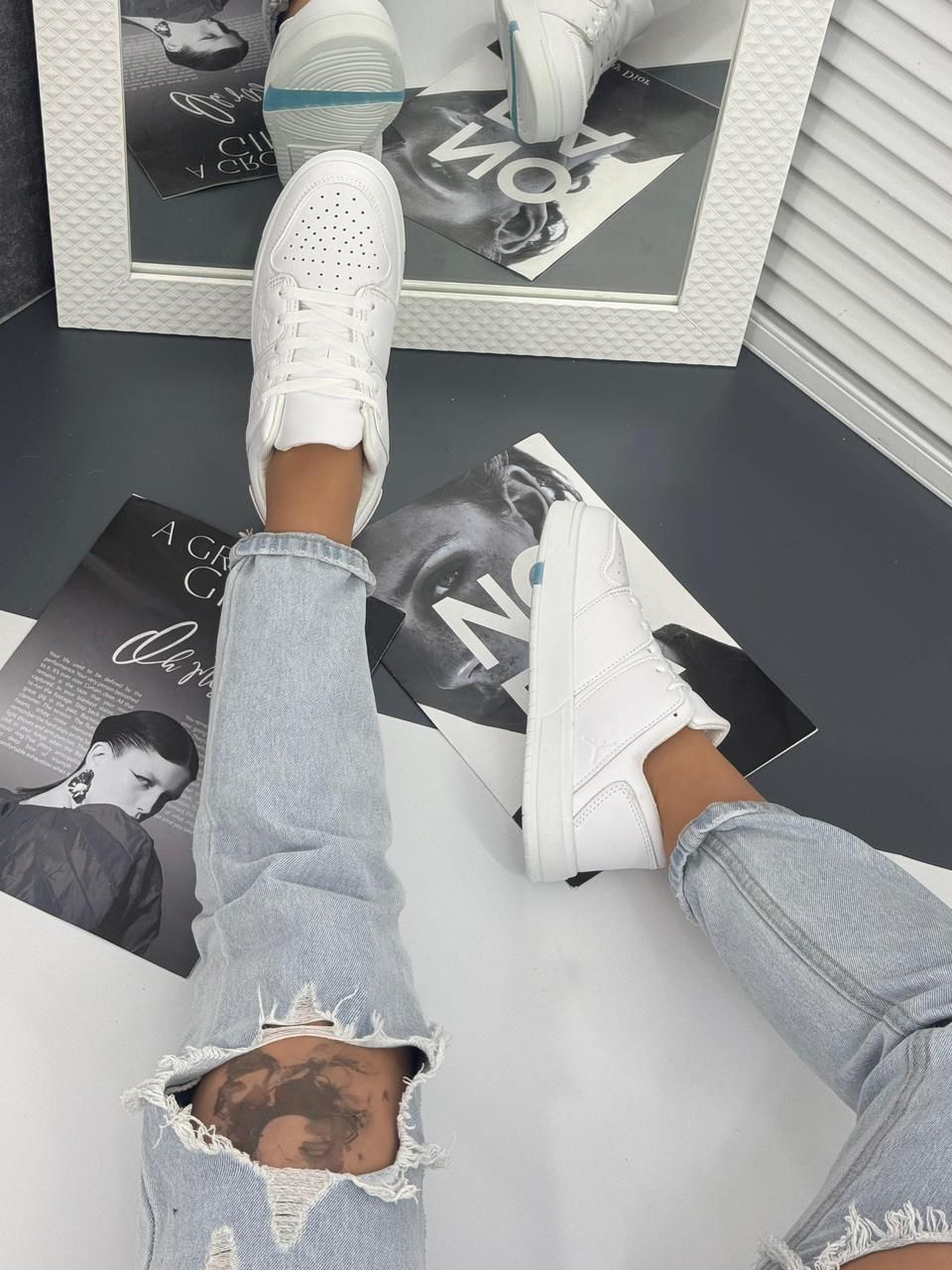 Кроссовки женские, код 2588736