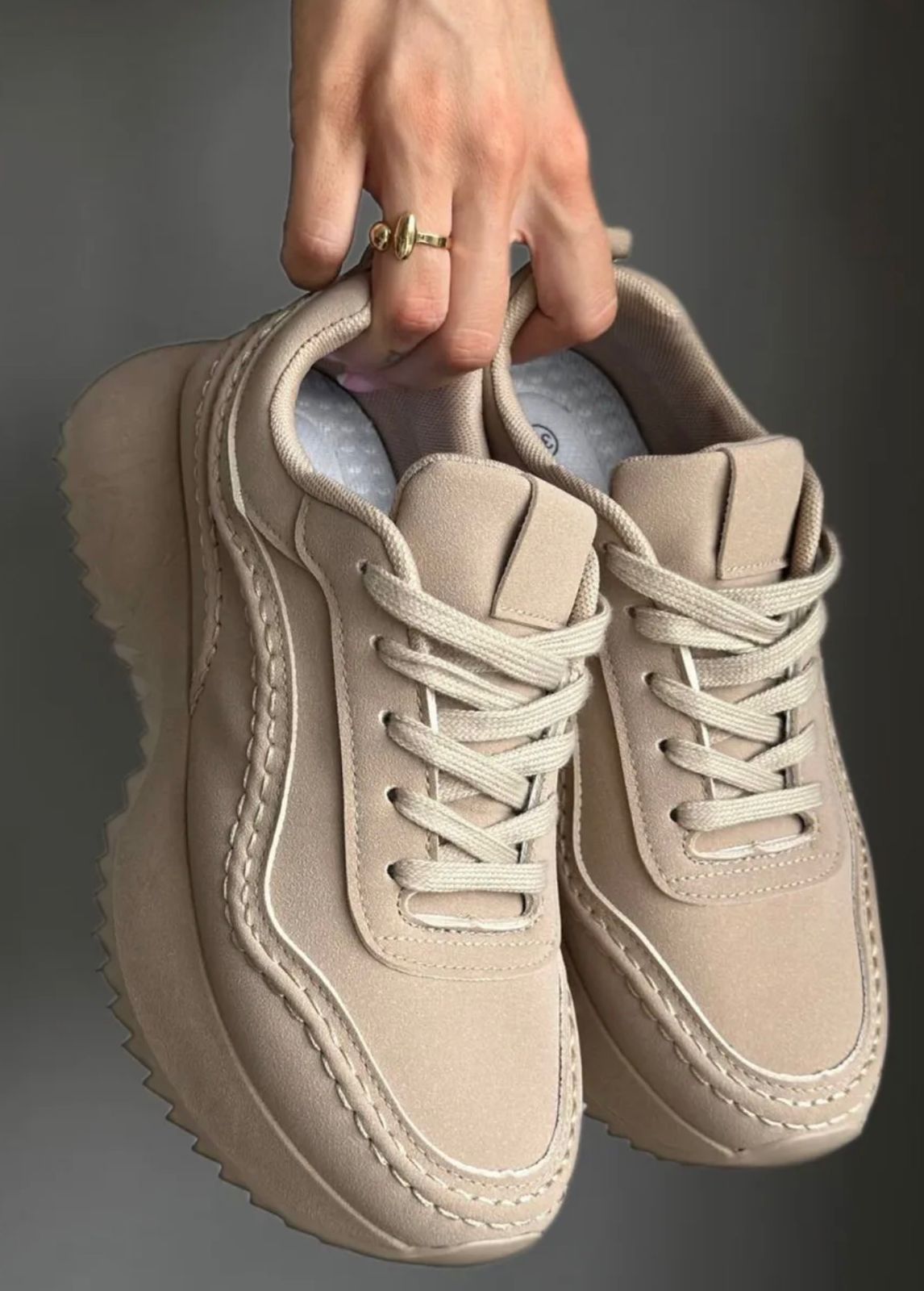 Кроссовки женские, код 2588941