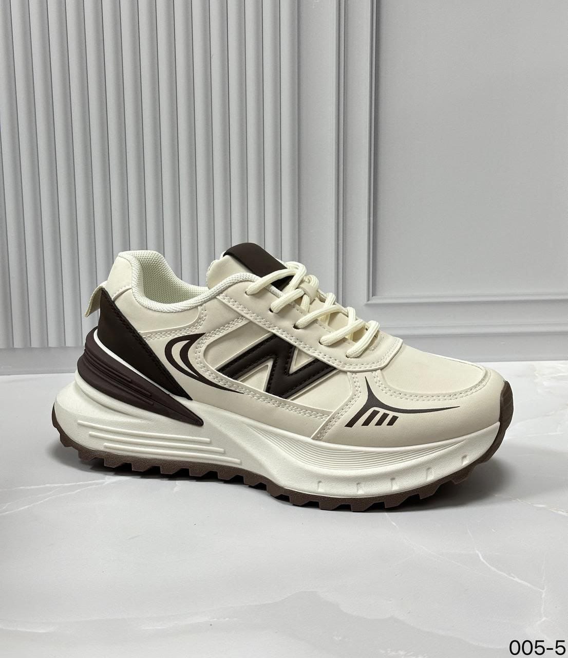 Кроссовки женские, код 2588787