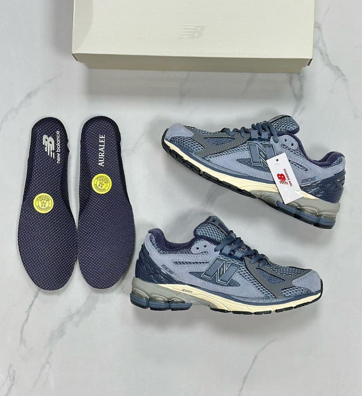 Кроссовки женские, код 2588769