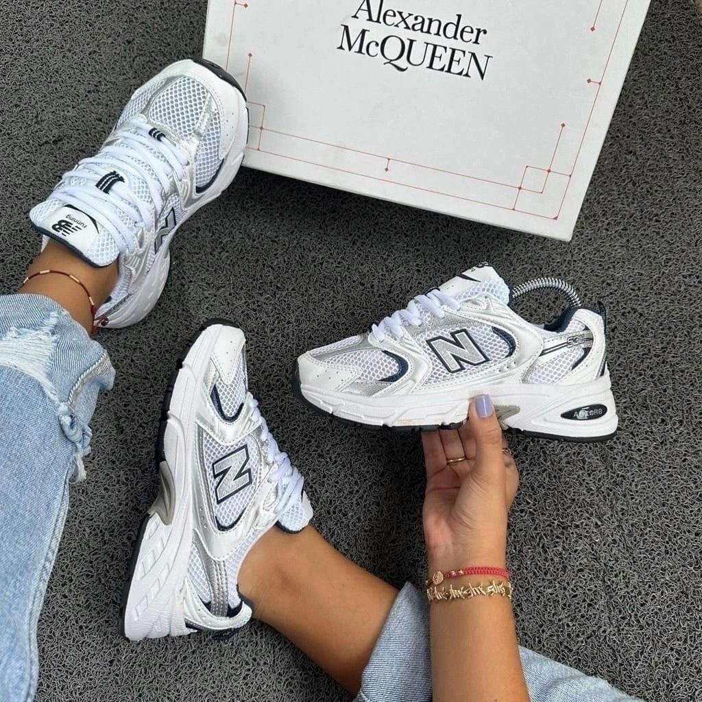 Кроссовки женские, код 2589430