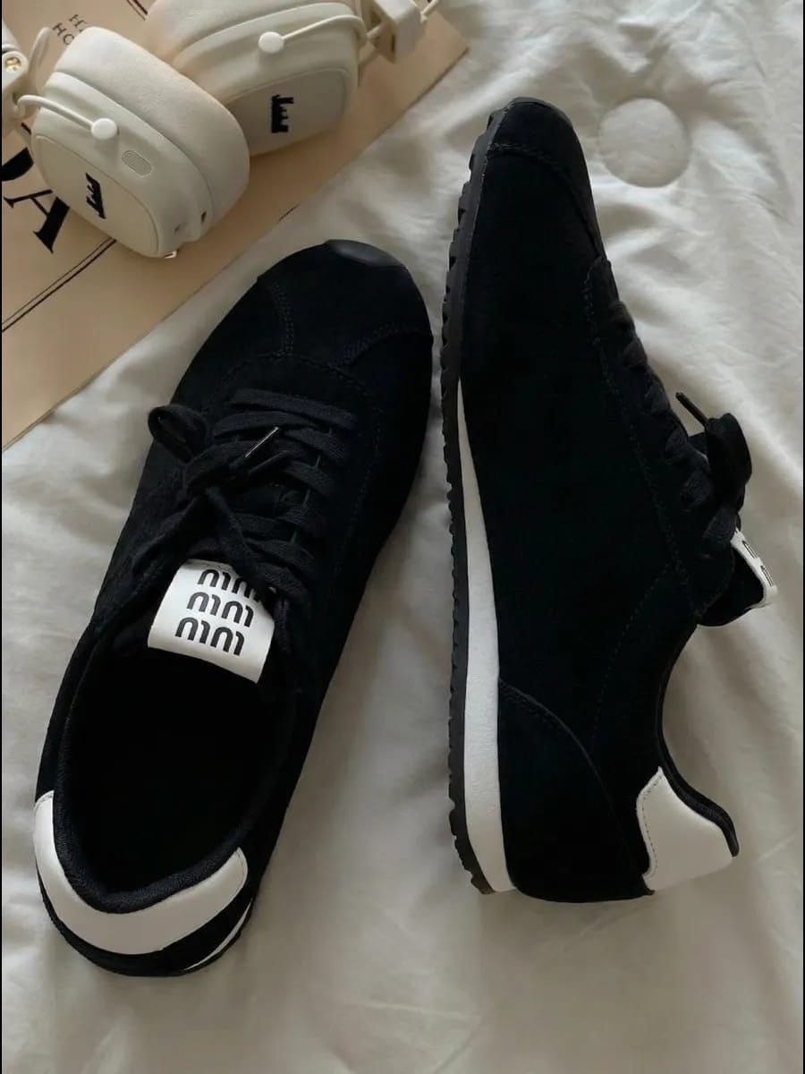 Кроссовки женские, код 2588779