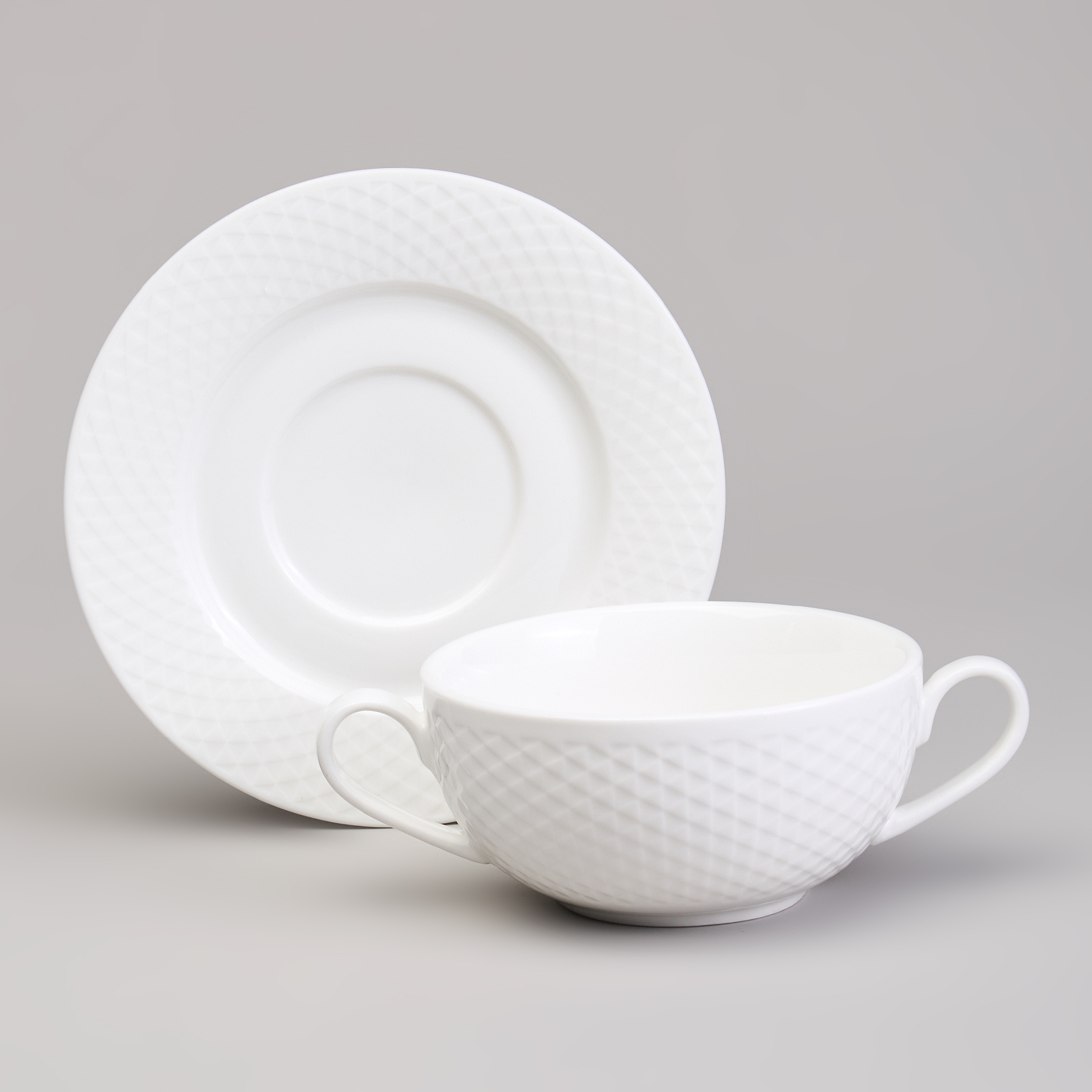 БУЛЬОННИЦА С БЛЮДЦЕМ LEFARD