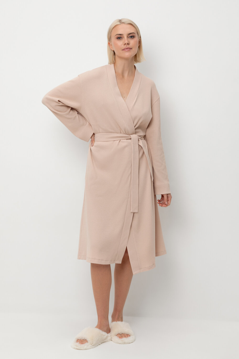 ст. цена2240руб.! Trikozza Халат Е 50026нюдовый беж