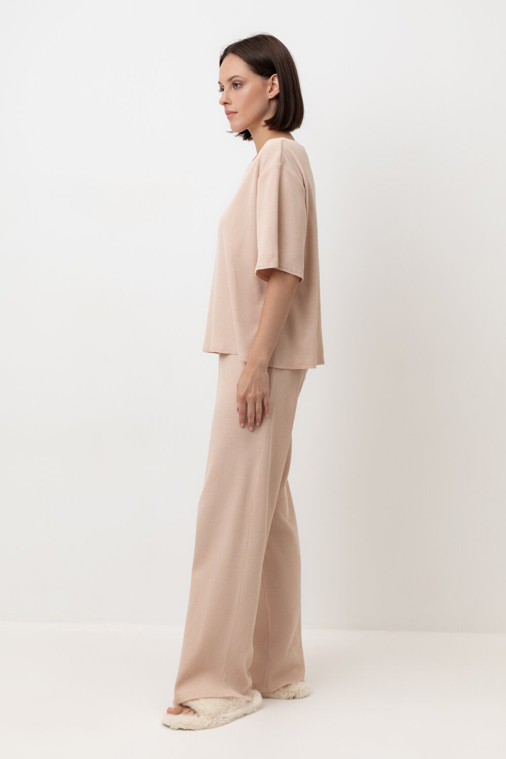 ст. цена2465руб.! Trikozza Пижама Е 20150нюдовый беж