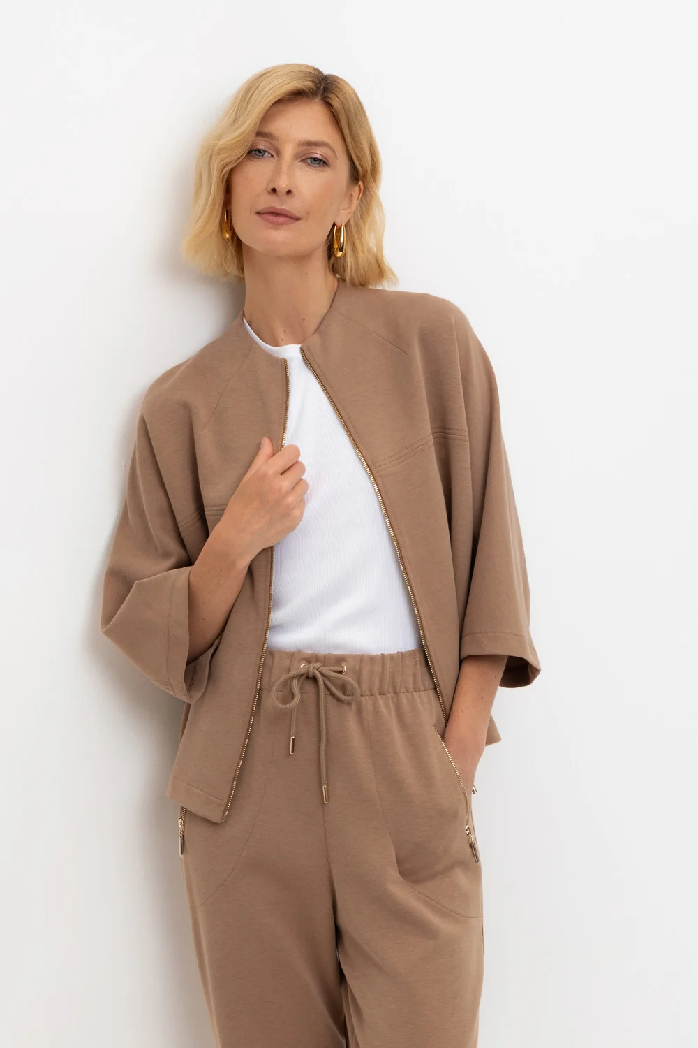 VERY NEAT Жакет ЕВТ 3281 коричневый