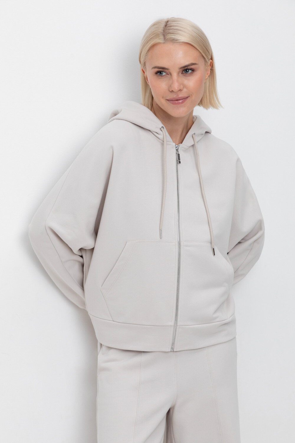 VERY NEAT Толстовка ЕВТ 3312 бежевый