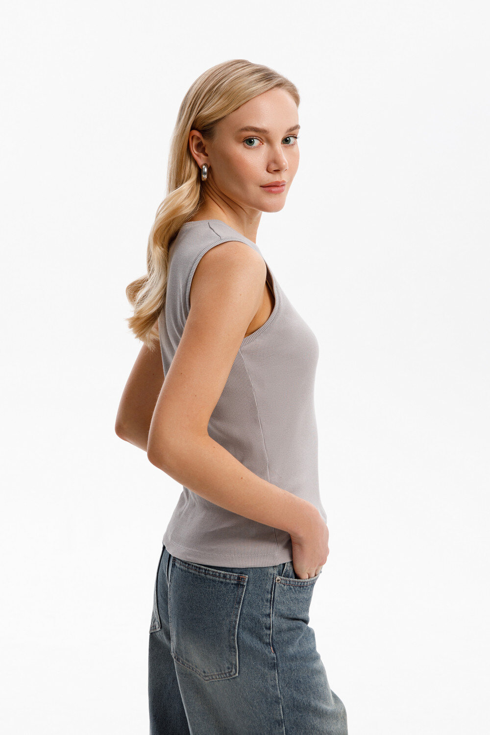 VERY NEAT Топ ЕВТ 3037/25 светло-серый5