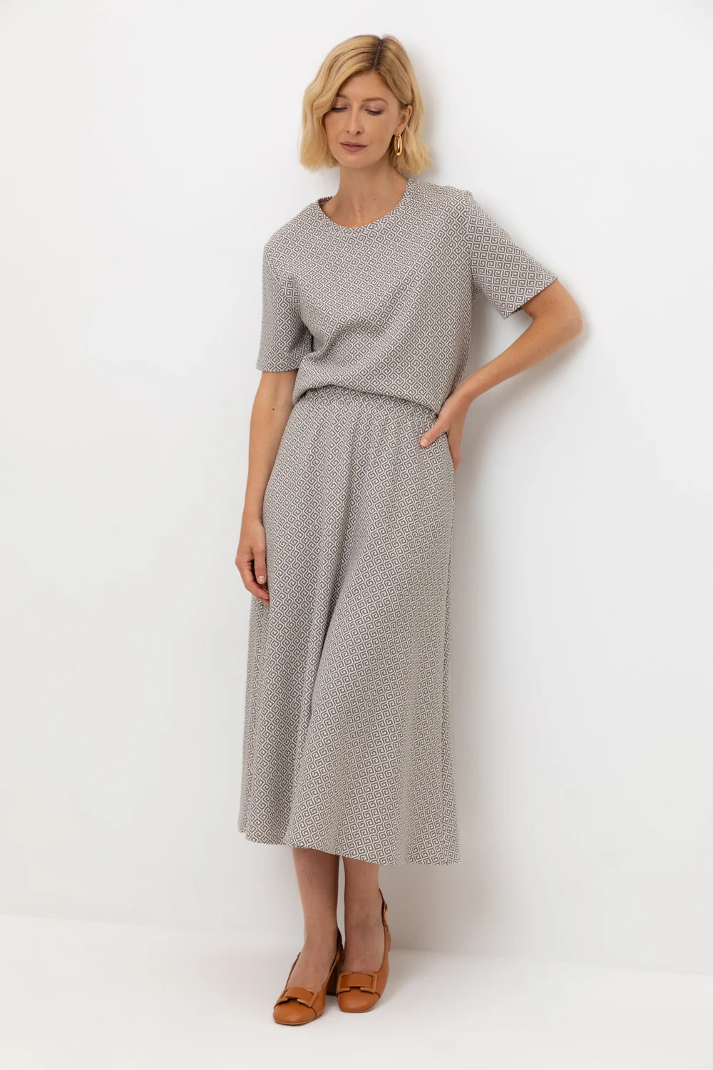 VERY NEAT Юбка ЕВТ 7029 светло-серый5