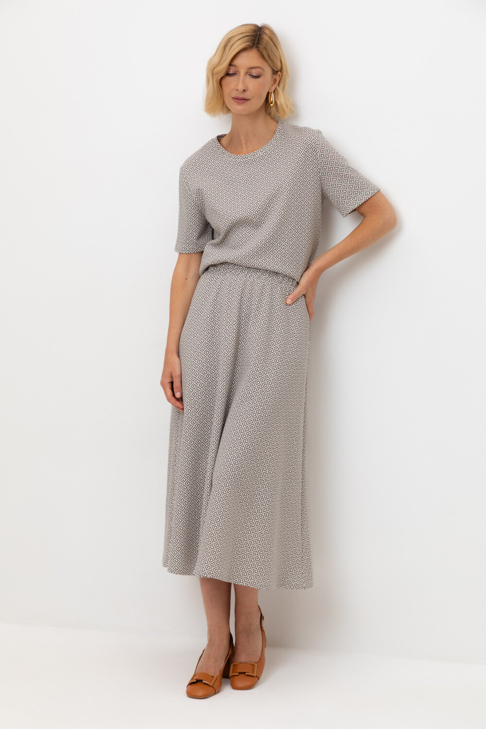 VERY NEAT Юбка ЕВТ 7029 светло-серый5