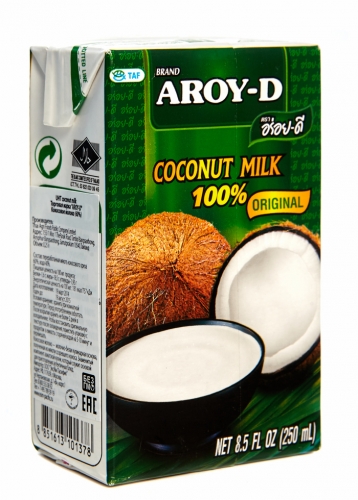 Кокосовое молоко AROY-D 60%, 250 мл, Tetra Pak (жирность 17-19%)