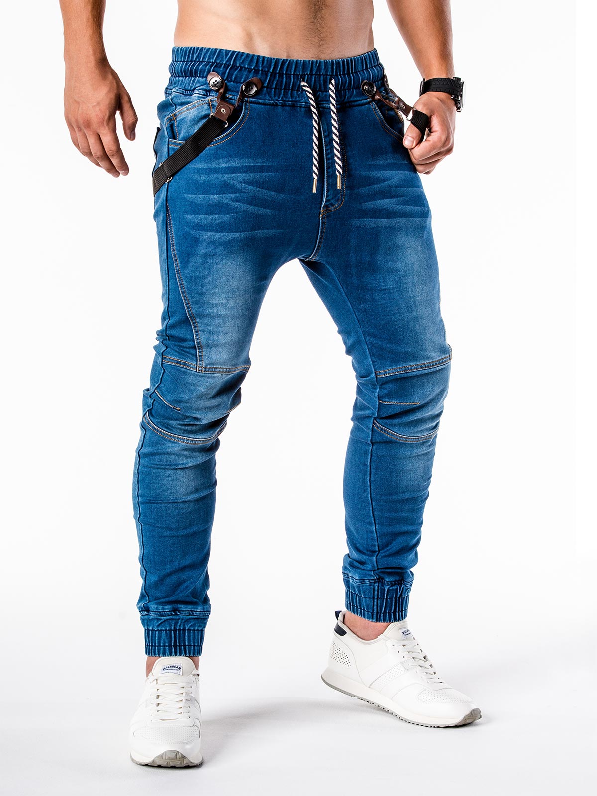 Накаченные джинсы. Мужские джинсы джоггеры Коллинз. Джинсы джогеры 2y DNM by Adres Group. Красивые джинсы мужские. Джинсовые брюки мужские.