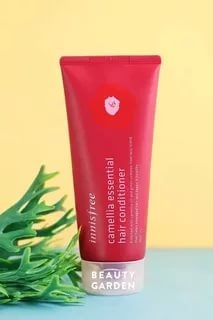 Маска для объема волос оздоравливающая с маслом камелии INNISFREE Camellia Essential Hair Mask Pack VOLUME