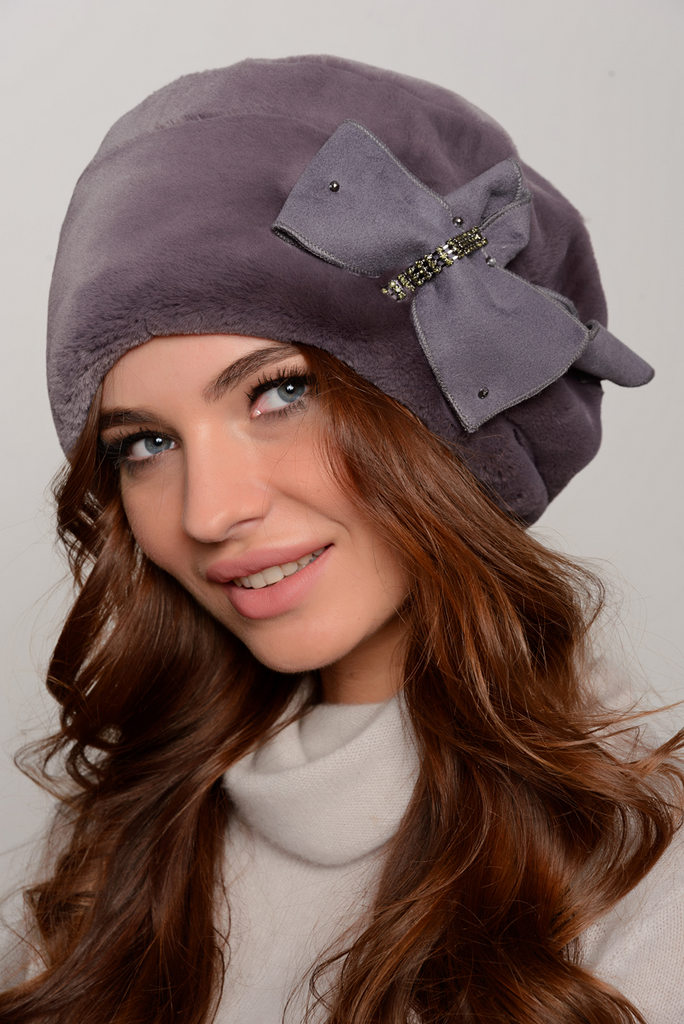 Шапка комплект натали. Шапки замшевые женские зимние. Шляпа трикотажная. Шапка чалма меховая. Берет dress.