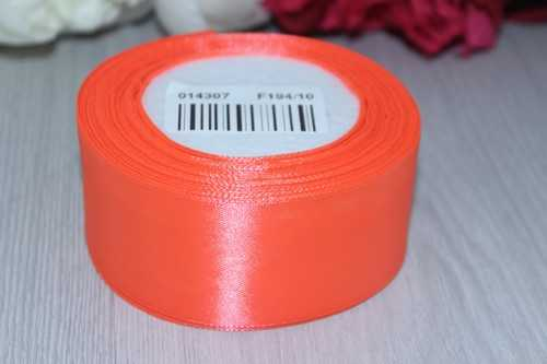 Однотонная атласная лента (неоново-оранжевый), 40мм * 25 ярдов (+-1)
                        							В наличии