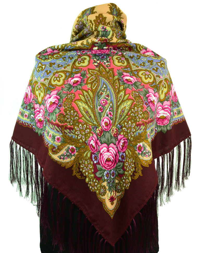 Платки с бахромой купить. Платок с бахромой. Красивые платки с бахромой. Платок в русском стиле с бахромой. Казахский платок.