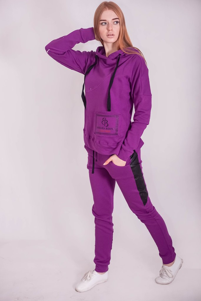 Фиолетовый спортивный костюм с чем носить