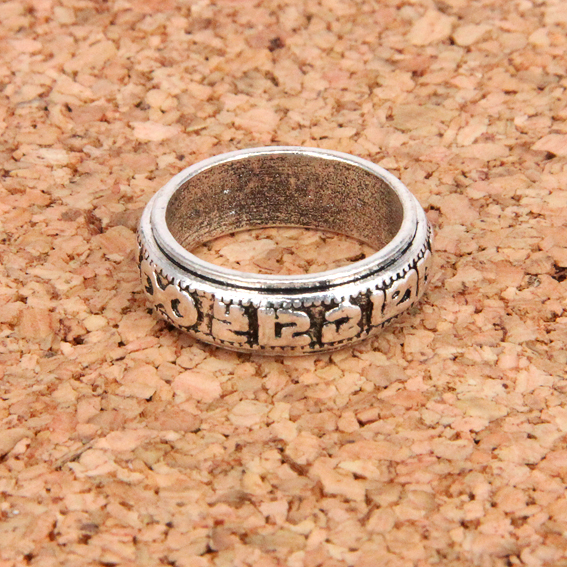 Колец 7 17. Кольцо с мантрой крутящееся. Колец 7 17. Колец 7 17. Латунные кольца на палец этно.