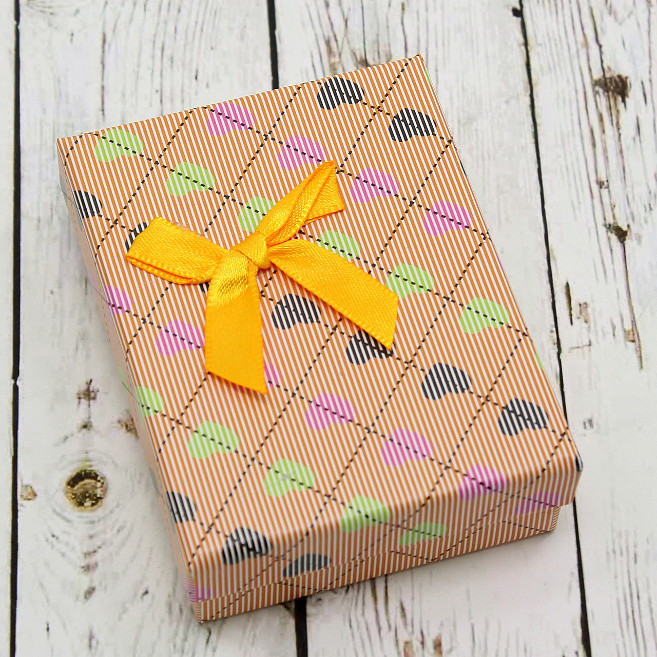 подарок в малиновое стиле. коробка 13х13х7. коричневый бокс подарок. подарочные коробки. коробочка для подарка.