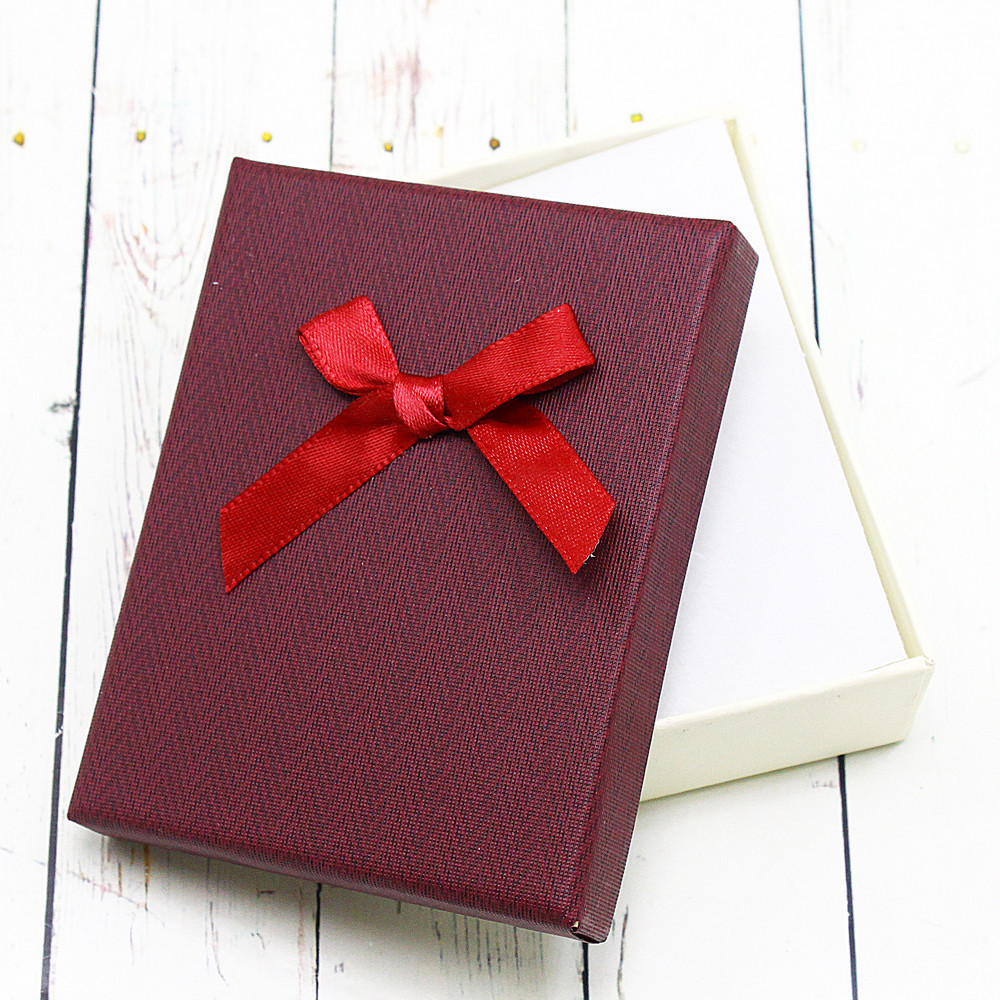 подарочная коробка 7 7 7. подарочная коробка 7 7 7. подарочная коробка 7 7 7. подарочная коробка бордовая. подарочные коробки.