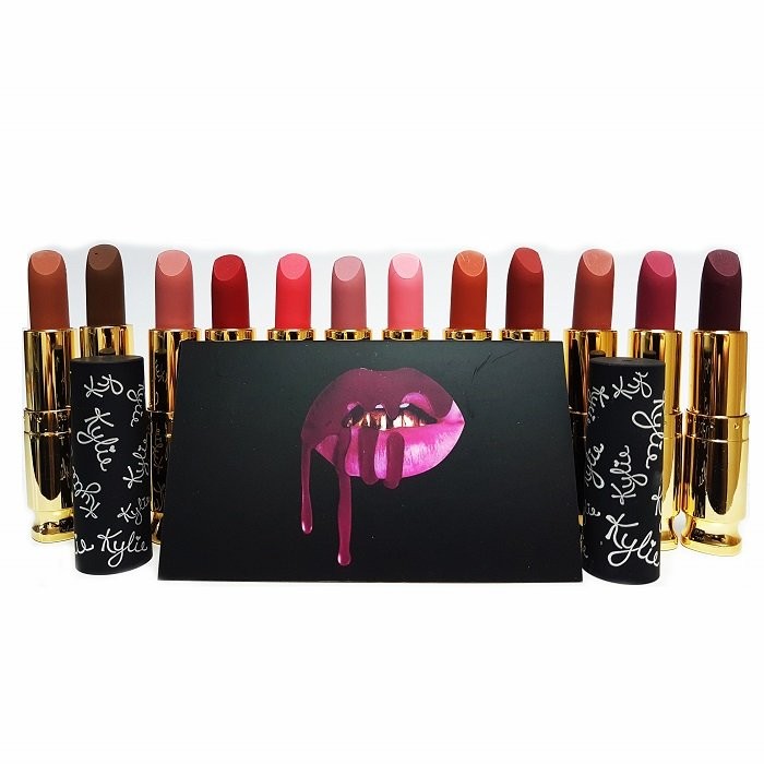 Помада Kylie Charm Lipstick (12 оттенков) (КОПИИ)