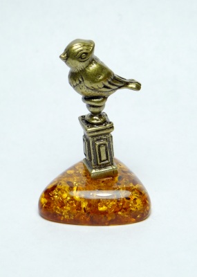 332 Чижик пыжик на подставке