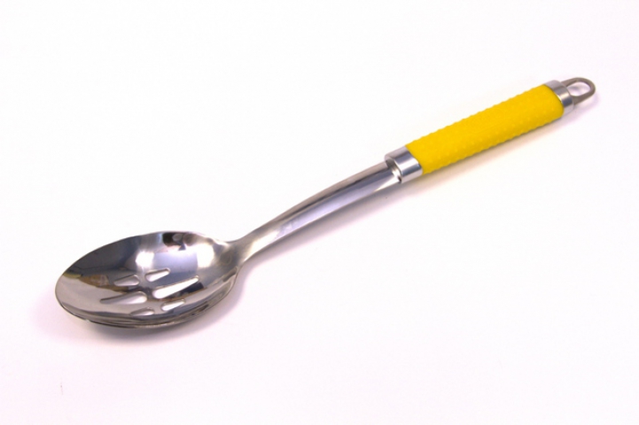 0223 GIPFEL Ложка с прорезями ZING 33,5см (силикон+нерж. сталь)