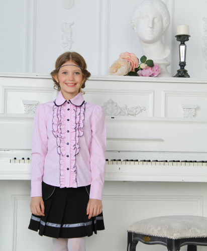 Школьная блузка с коротким рукавом 3 рюши розовая