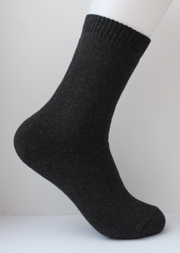 Набор мужских носков в подарочном кейсе 
