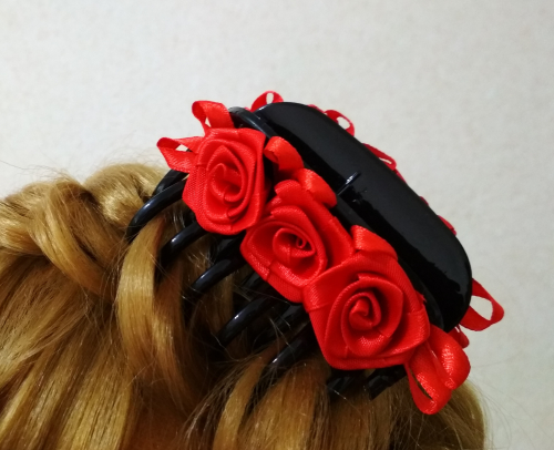Краб для волос с красными розами