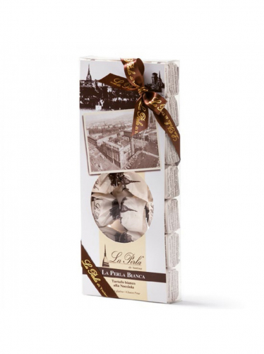 Конфеты шоколадные Трюфель Белая жемчужина в подарочной упаковке