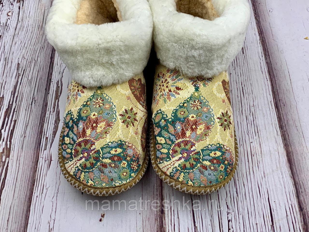Чуни женские с гобеленом. МаМаТрешка