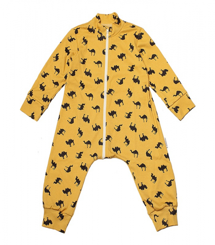 Комбинезон-пижама на молнии легкий Верблюды 