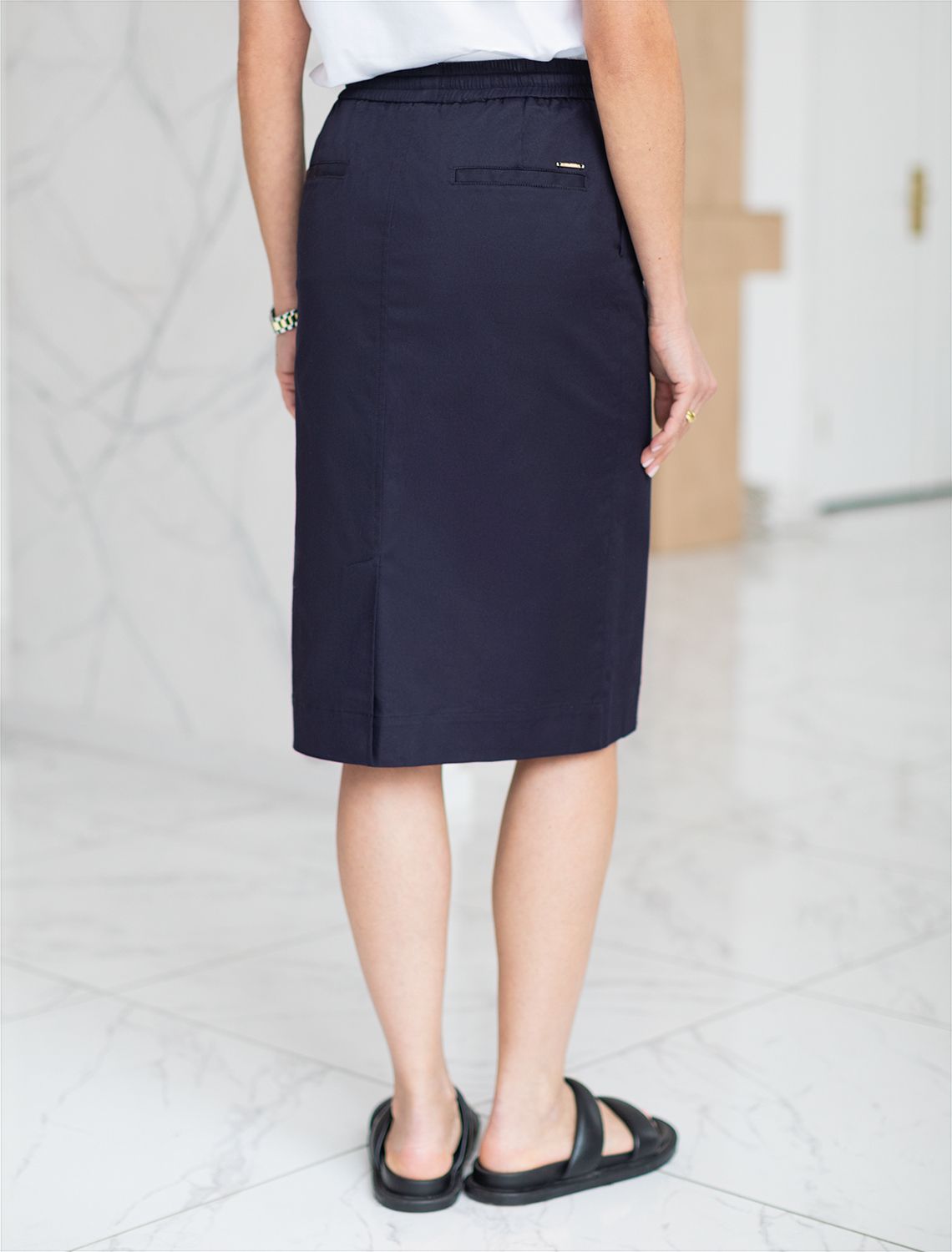 Юбка на резинке, с карманами из тонкого хлопкового твила с эластаном D26.188 темно-синий