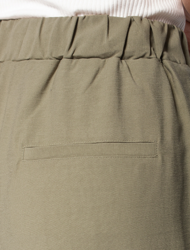 Ст.цена 2390р Свободные брюки из плотного лиоцела на резинке D24.214 св.оливковый