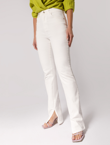 Ст.цена 2490р Удлиненные прямые джинсы с разрезами D54.268 белый