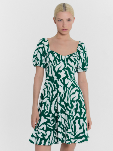Платье женское изумрудно-зеленое с белыми пятнышками