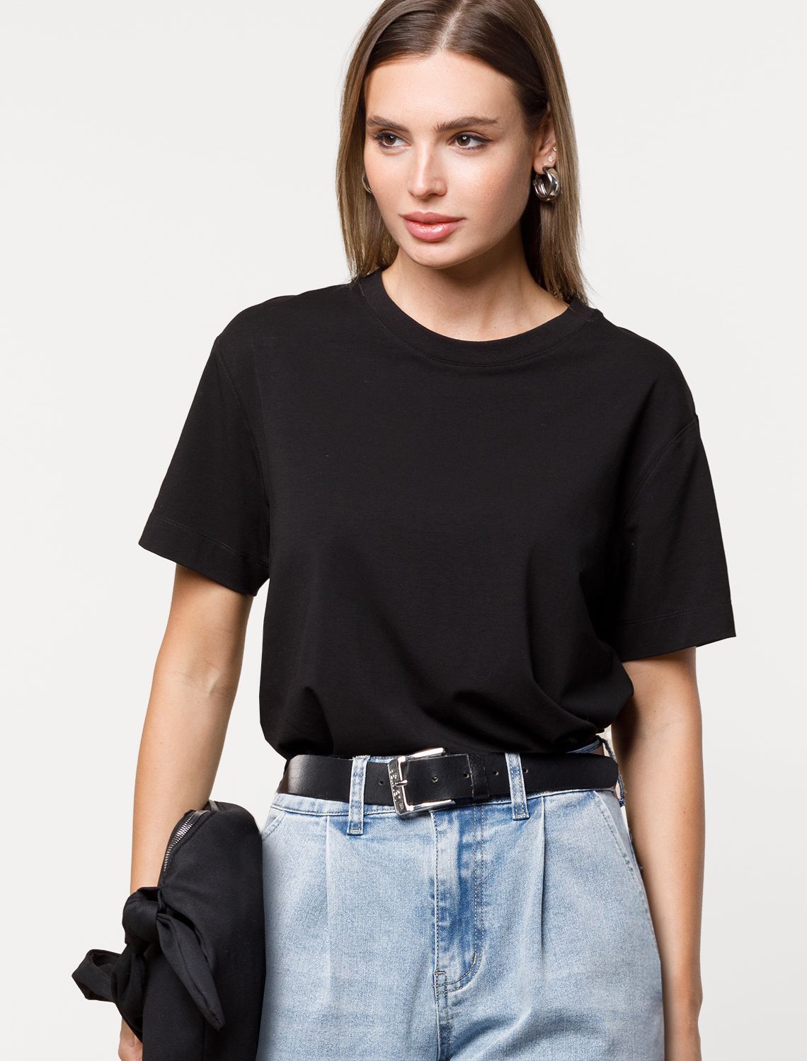 Футболка из премиального хлопка с эластаном D49.987 черный