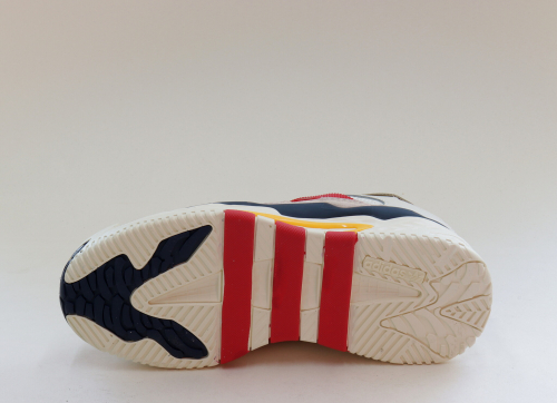 Цена была 1863р.Кроссовки Adidas нат. кожа (36-41)р. / шт.