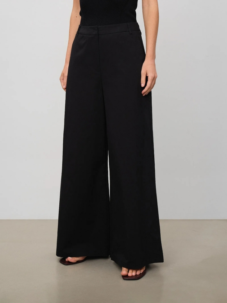 Брюки из костюмной шерсти ,
97% хлопок, 3% эластан ,