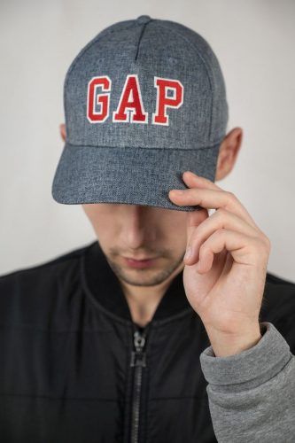 Бейсболка мужская с логотипом GAP
